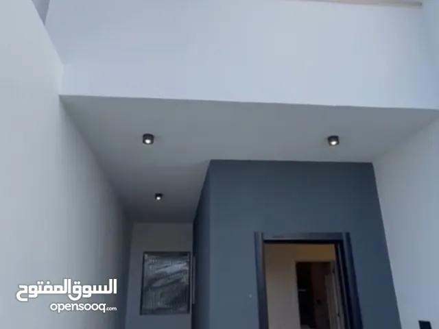 200 m2 3 Bedrooms Apartments for Sale in Benghazi Al-Sayeda A'esha