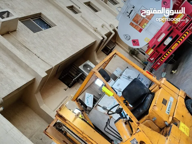للبيع رافعه شوكيه ميتسوبيشي 1.5طن بجده الخمره