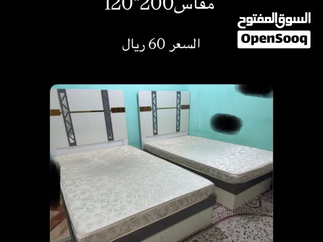 سرير مفرد للبيع