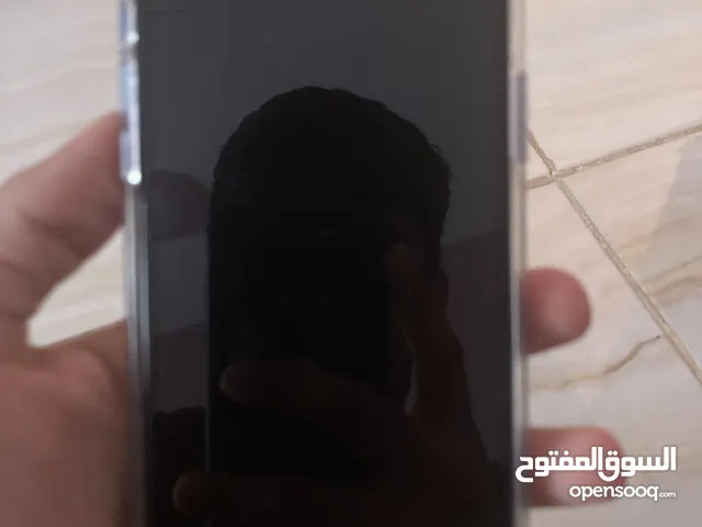 Apple iPhone XR 128 GB in Buraimi