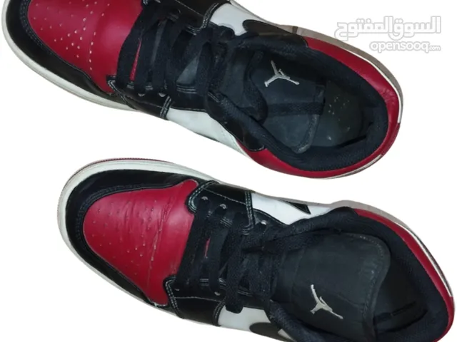 Jordan Men's Air Jordan 1 Low  Bred Toe - Size 10