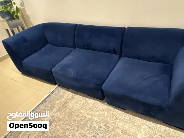 طقم كنب لون كحلي خام مخمل مريح