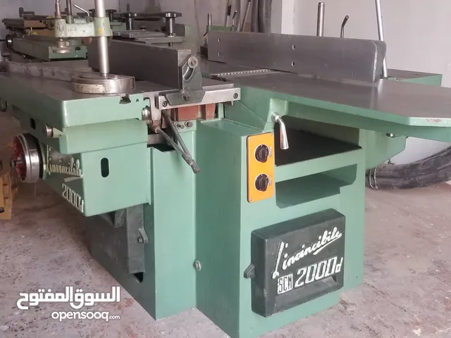 مكاين النجاره الايطاليه مستورده استخدام خفيف في ايطاليا وليس في اليمن بمعنئ جديده زيرواقل سعر في يمن