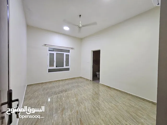 107 m2 3 Bedrooms Apartments for Rent in Muscat Amerat