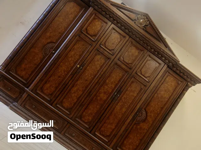 خزانة ملابس خليجي مستورد
