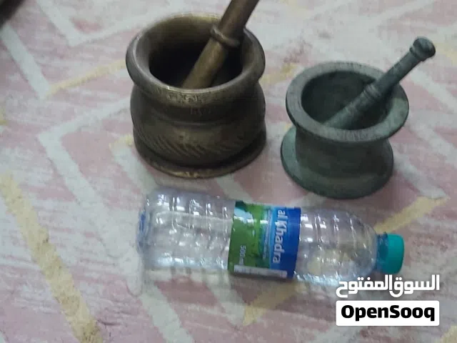 منحاز مع مدق قديمة جدا