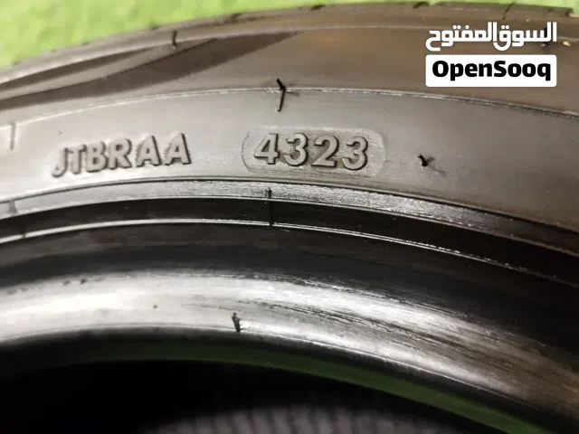 للبيع  4 إطارات رنج 17/50/205