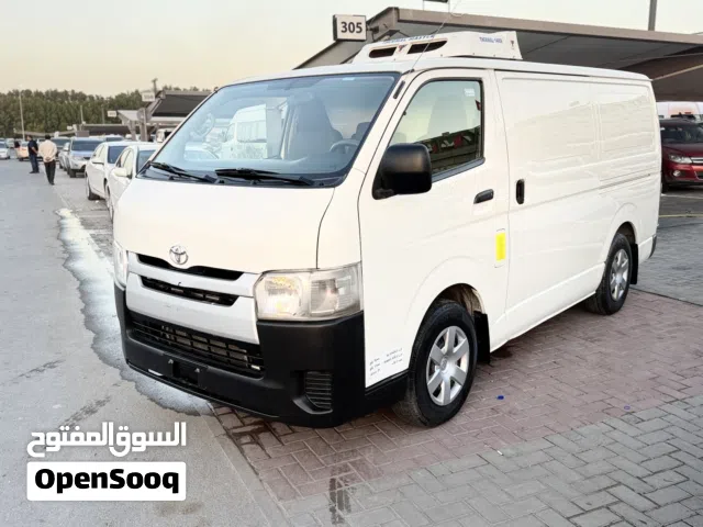 تويوتا هايس تشيلر حاله الوكاله بدون صبغ او حوادث 2022