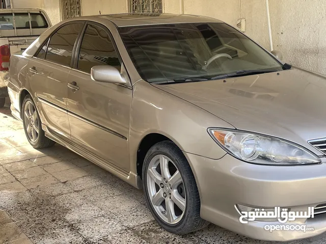 Toyota camry model 2005 American full option