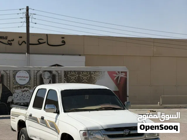 تويوتا هايلوكس 2003 للبيع