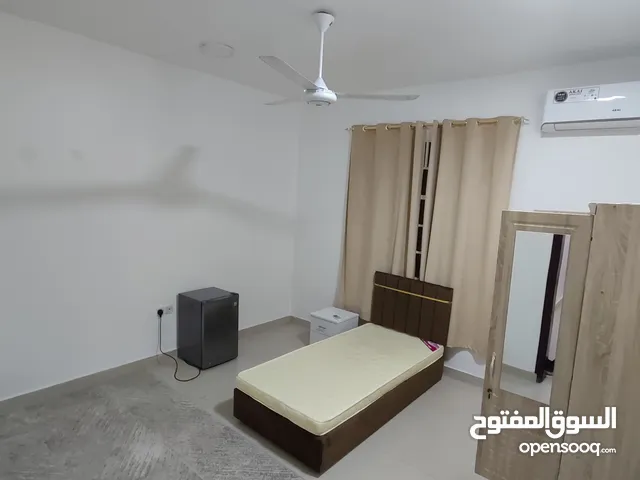 غرفه للايجار الخوض السابعه سعر ممتاز شامل كل الفواتير!