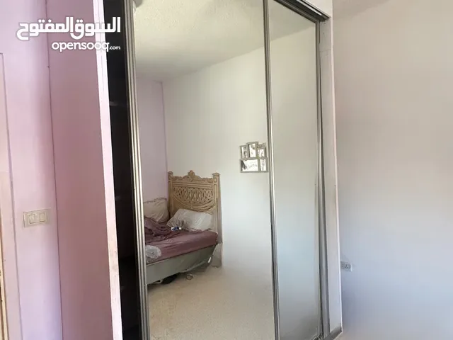 خزانة حائط بابين مرايا للبيع