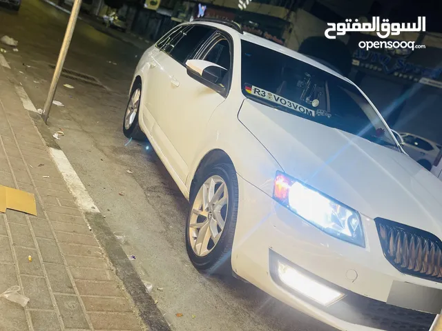 سكودا اكتافيا