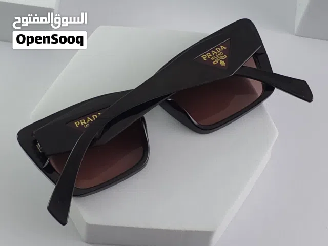 نظارة برادا ستاتي