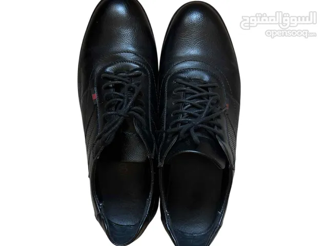 44 Casual Shoes in Irbid