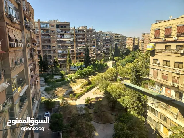 شقة للبيع بالميسات شارع برنية
