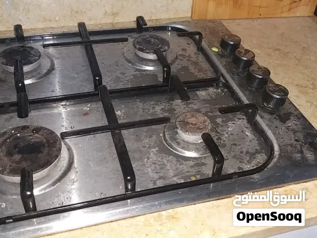 مواد متعددة مستعملة