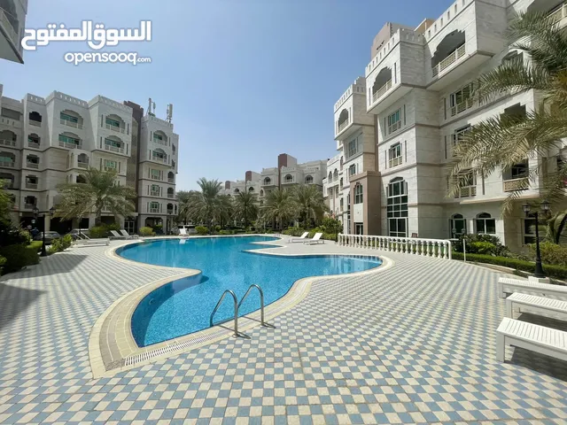 4 + 1 BR Townhouse in Bausher with Shared Pool & Gym & Garden & Playground