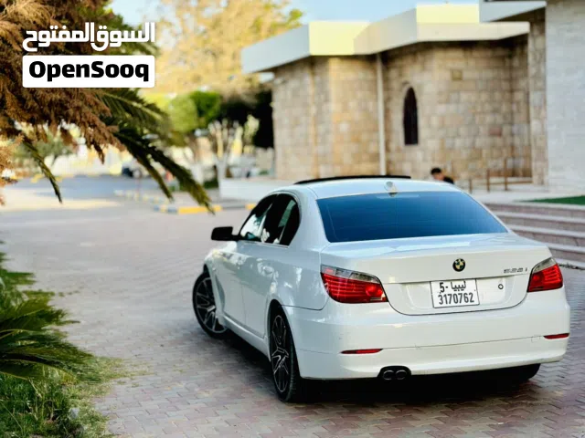BMW 2010 فل فل فتحه