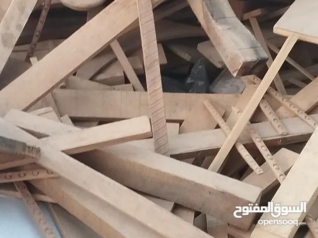 نشتري جميع الاثاث المستعمل والخشب المستعمل بالطن و الأجهزة الكهربائية والكندشنات