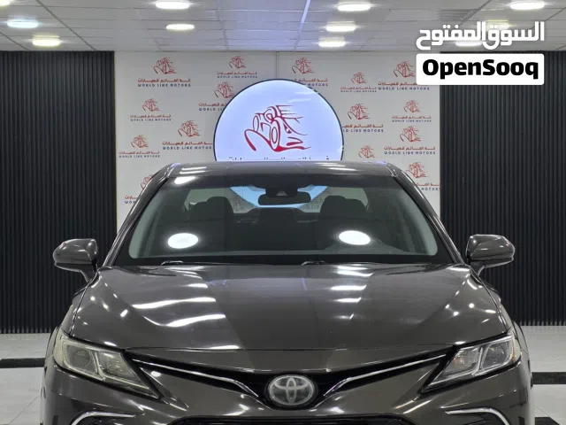 Toyota Camry LE 2018 – عملية، قوية، واعتمادية! سيارة تعيش معك سنين بدون أعطال مناسبة للدوام