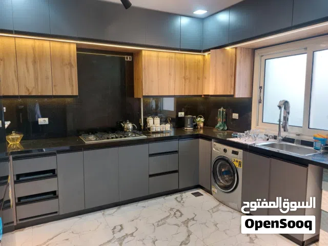 "فيلا للايجار بالفرش في مدينة الشيخ زايد داخل كمبوند الكونتيننتال ريزيدنس، بجوار بفرلي هيلز أرضي وأو