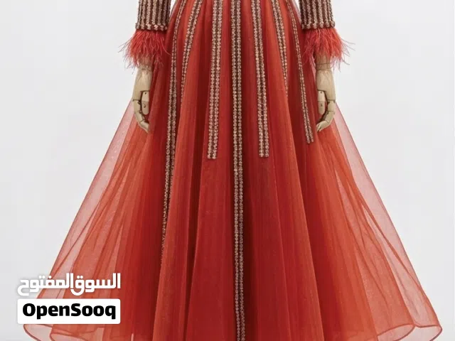 فستان جديد
