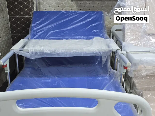 سرير طبي كهربائي