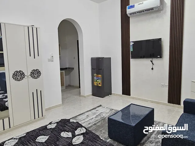 35 m2 Studio Apartments for Rent in Al Ain Al Bateen