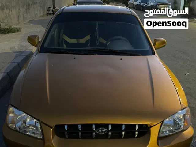 2000 هيونداي فيرنا EX