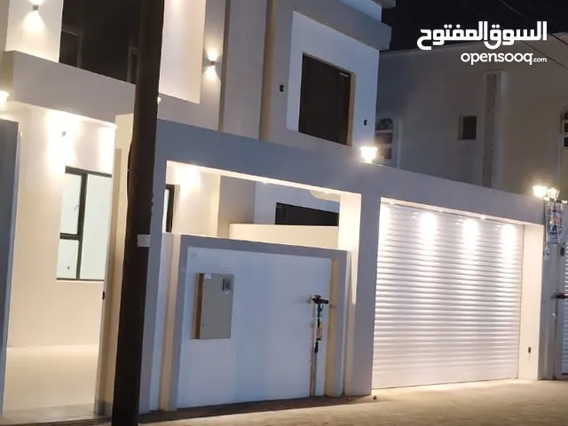 313 m2 4 Bedrooms Villa for Sale in Muscat Seeb