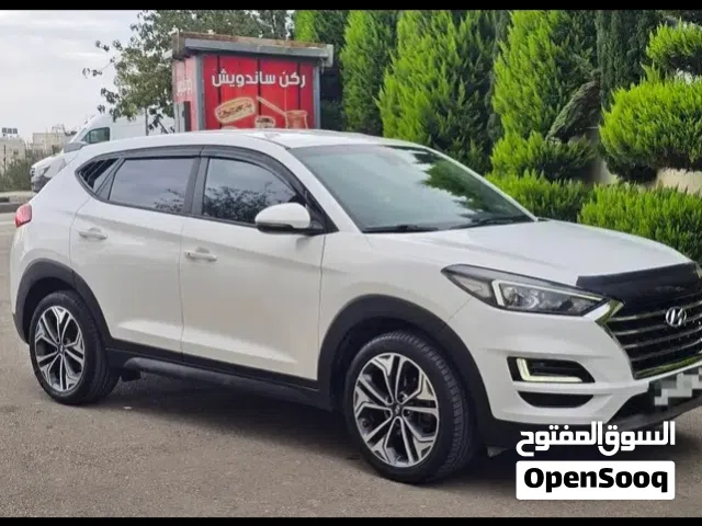 2021 هيونداي توسان Standard