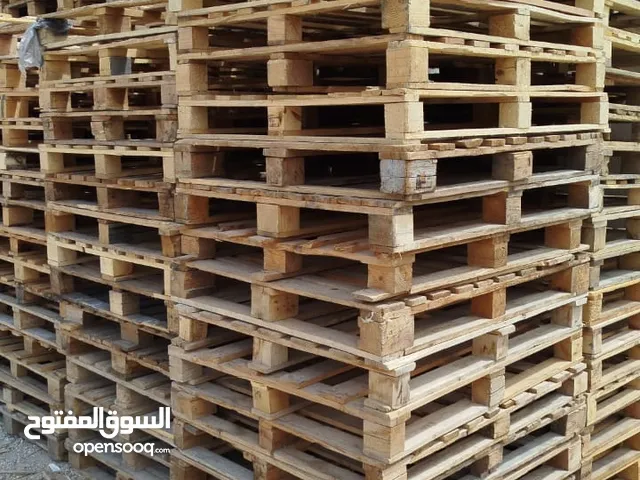 طبالي خشب وبلاستك نشتري جميع المقاسات. توريد لشركات