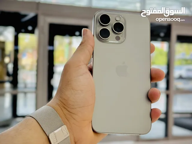 Apple iPhone 15 Pro Max 256 GB in Farwaniya