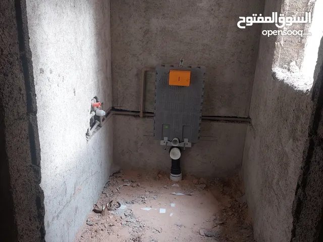 سباك لبيبا