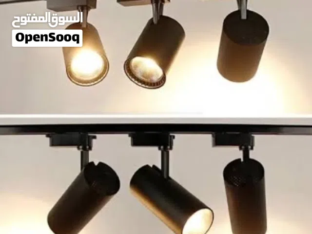 اضائات سبوت لايت بلون الاصفر