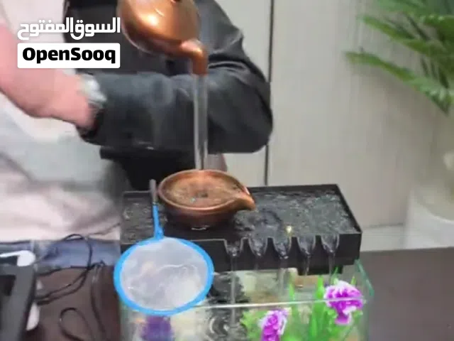 نوافير ديكور + حوض سمك فاخر  صوت المياه + منظر أنيق = راحة نفسية وجمالية ما بتتكرر!