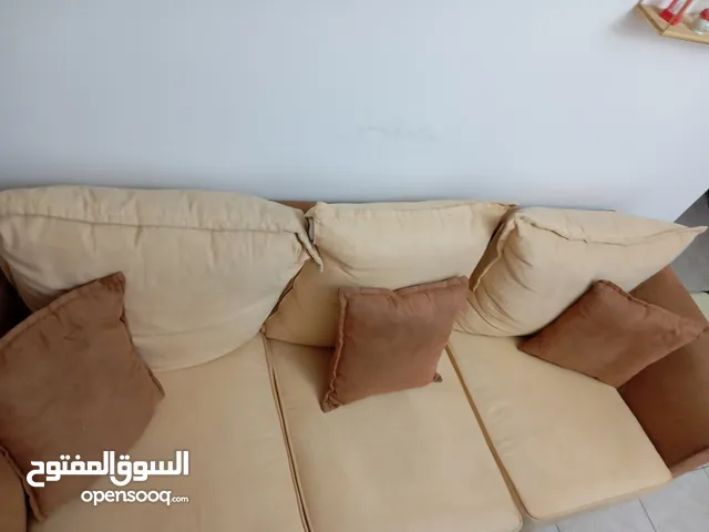 طقم كنب متسعمل بحاله الجديد