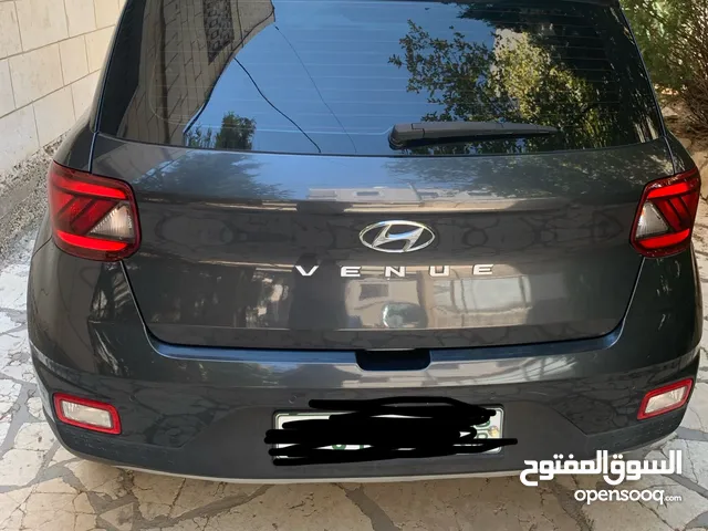 فينو 2020 للبيع بحاله جديييييده لون جميل و نظافه تامه موجوده في بيت لحم
