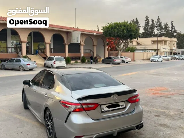تويوتا كامري 2019 عيب لا درجة اولي بيع او افاري ا
