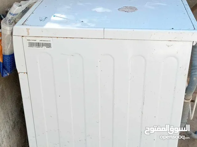 LG 7 - 8 Kg Washing Machines in Mafraq