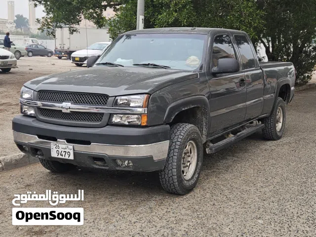 Used Chevrolet Silverado in Kuwait City
