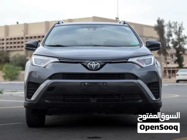 2018 تويوتا راف فور LE