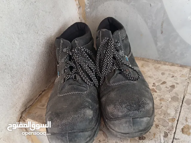 مستعمل نمره 42