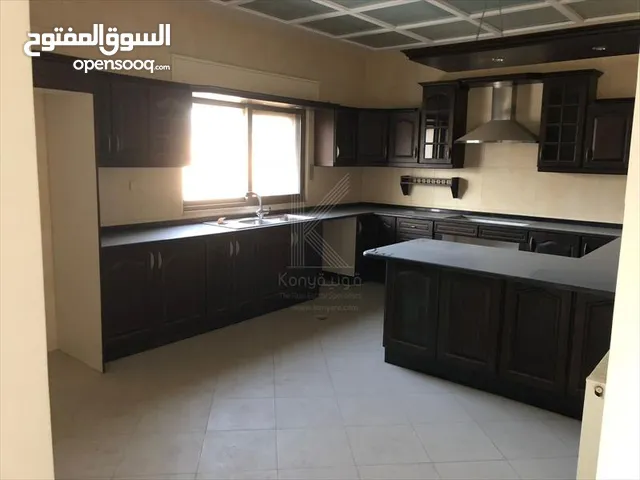 265 m2 3 Bedrooms Apartments for Sale in Amman Abdoun