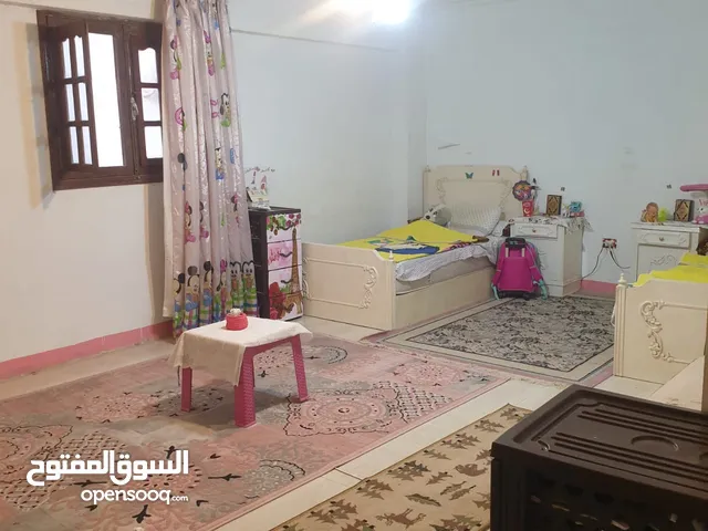 220 m2 4 Bedrooms Apartments for Sale in Cairo Mokattam