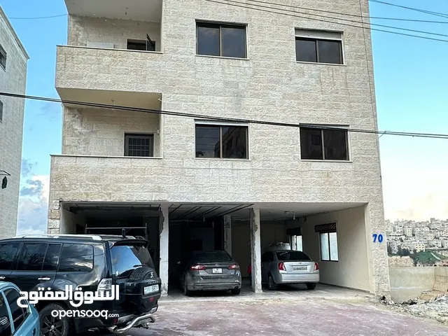 200 m2 4 Bedrooms Apartments for Sale in Amman Jabal Al Zohor