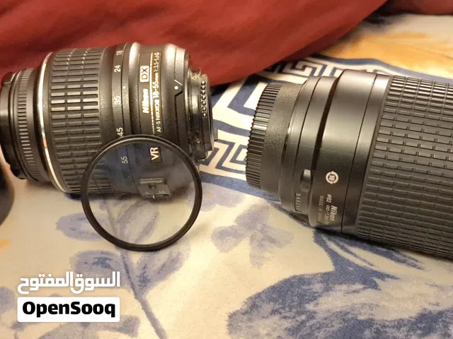 Nikon D3000 very good condition. Bag,battery, lens small and big , lens cover, charger, memory card