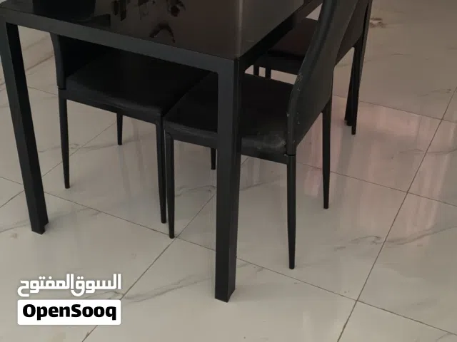 طاولة للبيع 30