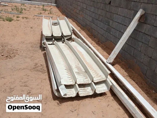 مضلة مستعمله نظيفة